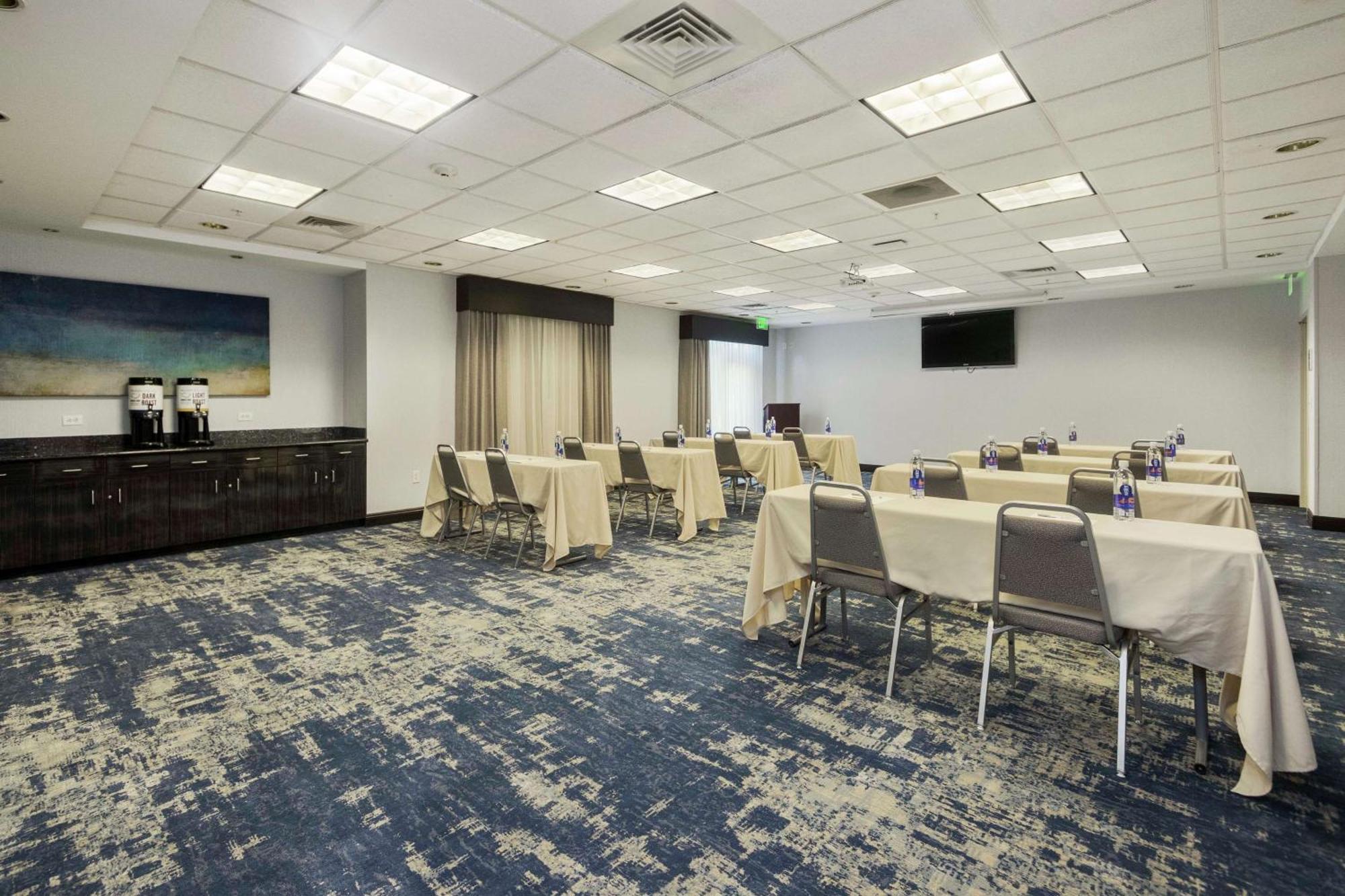 Hampton Inn & Suites Orlando-Apopka Forest City Экстерьер фото